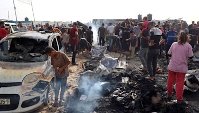 Reportan al menos 50 muertos en Rafah tras ataque aéreo israelí en contra de un campo de desplazados