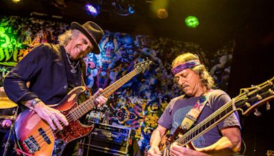 Skeleton Krewe plays tribute to Grateful Dead’s Jerry Garcia | News, Sports, Jobs - Maui News