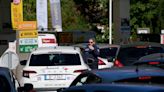 Huelgas causan escasez de gasolina en Francia
