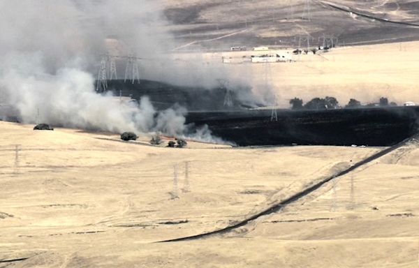 Crews battling fire near Livermore off Patterson Pass Road