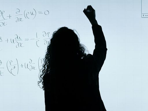 Could the key to how good we are at maths be hidden in our brains?