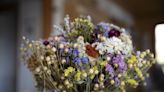 4 Easy Ways to Dry Flowers and Preserve Their Natural Beauty
