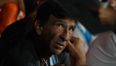 Costas apretó el puño tras la clasificación de Racing: "Esta era una final"