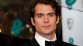 Henry Cavill toma la delantera para convertirse en el próximo James Bond