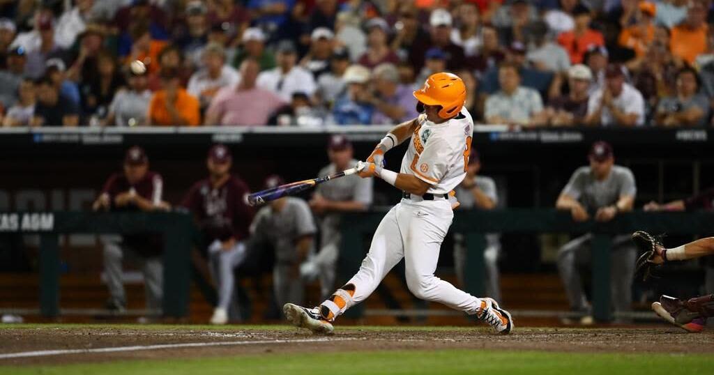 #1 Tennessee can't overcome early deficit in 9-5 loss to #3 Texas A&M in Game One of the CWS Finals