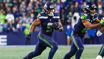 1-2 Punch Of Charbonnet, Walker III Enough For Seahawks