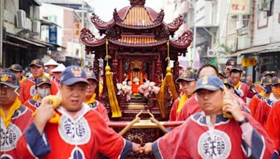 全台三大炮北港迓媽祖超熱鬧！「台版迪士尼」湧萬人朝聖