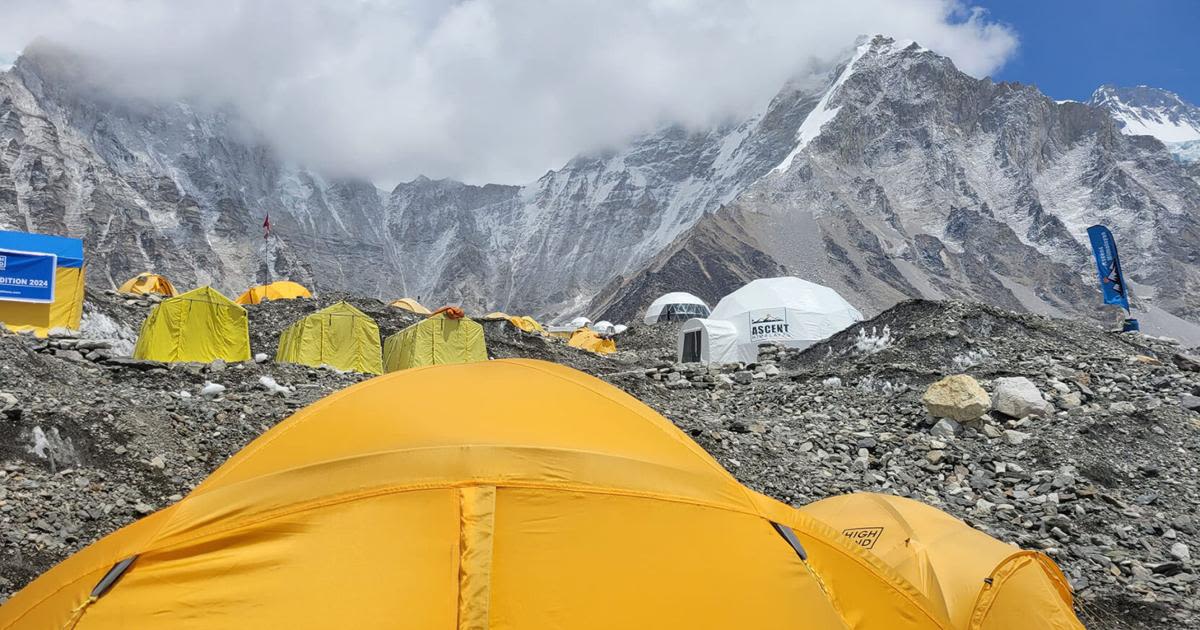 Martin County hiker climbs Mount Everest