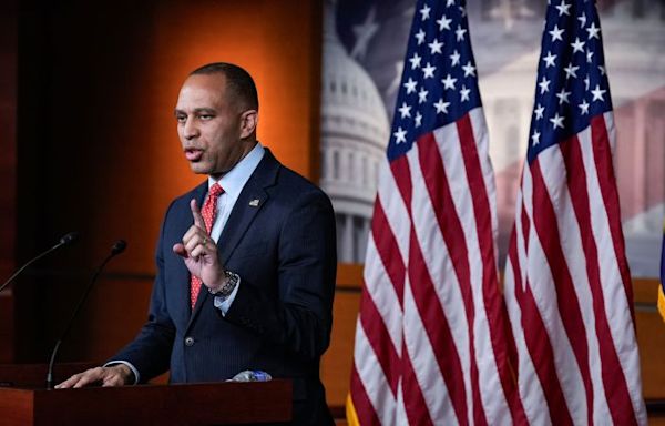 Biden’s fate could come down to House Minority Leader Hakeem Jeffries | CNN Politics