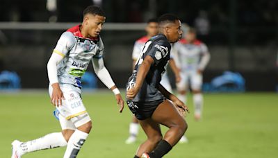 Fortaleza vence a Pereira y recupera el liderato de Liga