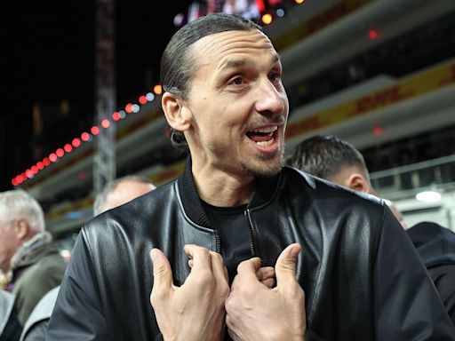 Ex-Man United star Zlatan Ibrahimovic banishes player Jurgen Klopp branded 'Liverpool legend'