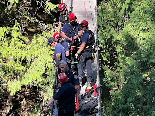 North Shore rescuers extremely busy with cliff jumpers, broken bones