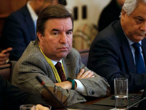 Ministerio de Hacienda anuncia que Hernán Frigolett dejará su cargo como director del SII - La Tercera