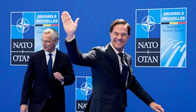 What is the NATO military alliance and how is it helping Ukraine?