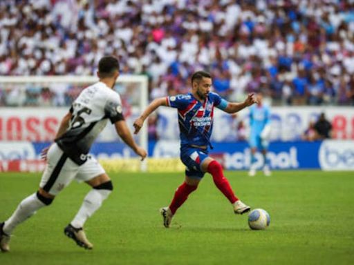 Corinthians vence o Bahia, fora, e sai da zona de rebaixamento