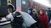 Refugiados ucranianos se ven obligados a huir a Rusia