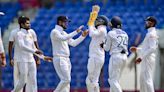 Sri Lanka Cricket awards central contracts to 41 male players