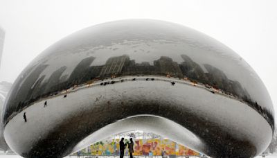 Chicago's iconic 'Bean' sculpture reopens to tourists after nearly a year of construction