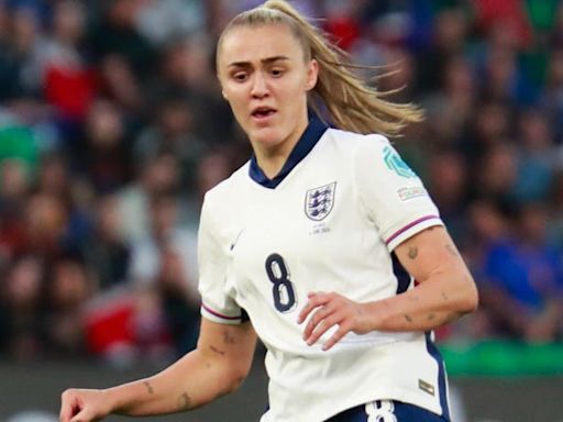 Sarina Wiegman has no issue with Georgia Stanway’s late England arrival