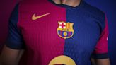 El FC Barcelona presentó una nueva camiseta nostálgica honrando a la de 1899 - El Diario NY