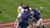 Rays-Brewers benches clear after Uribe, Siri altercation