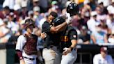 Tennessee forces College World Series finals to a third game with a 4-1 win over Texas A&M