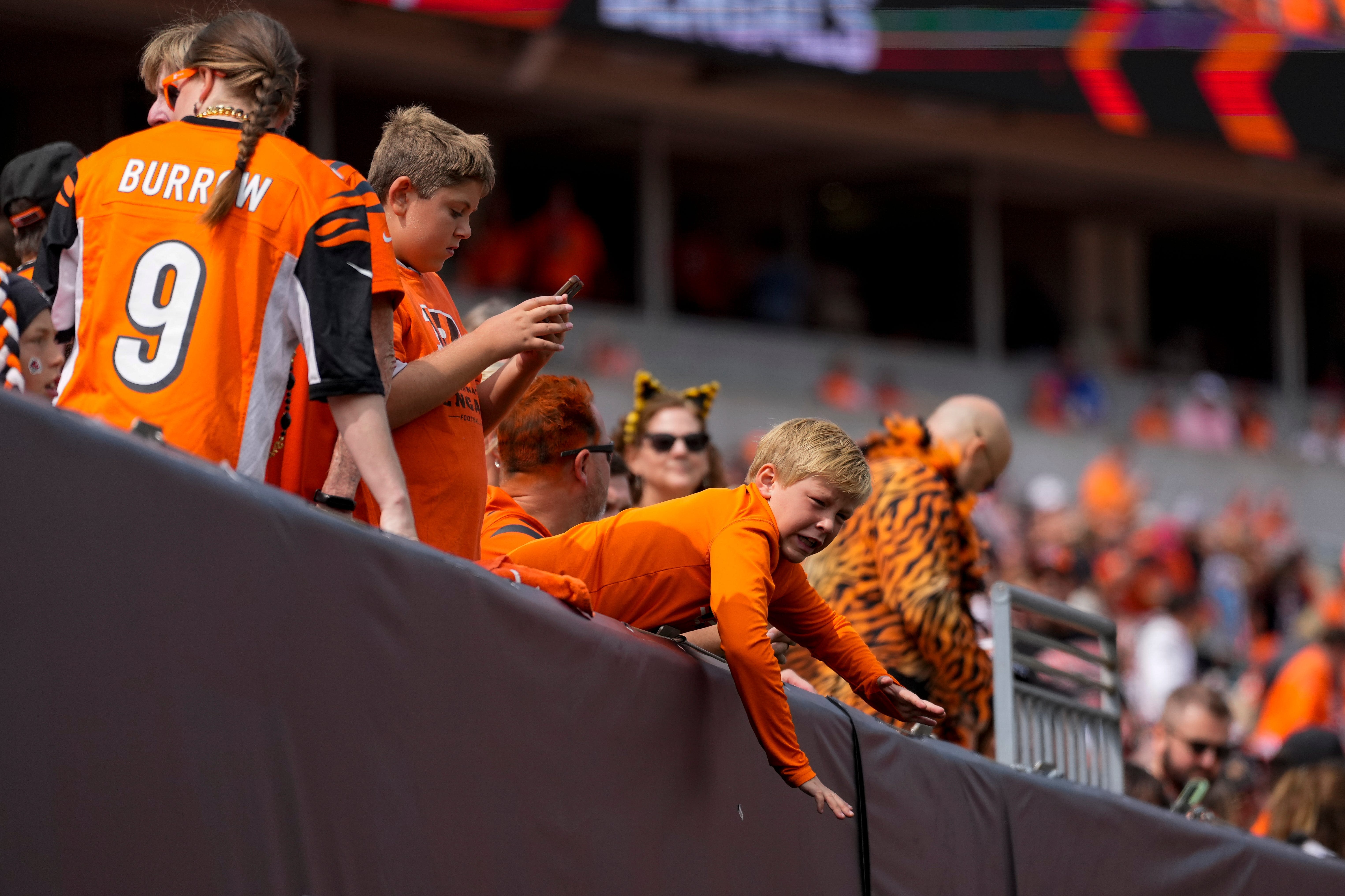 Bengals fans furious with Zac Taylor after home upset to Patriots