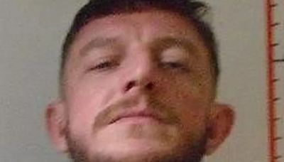 Call police if you see absconded prisoner with links to Essex