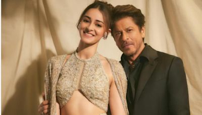 Ananya Panday Poses With ‘King’ Shah Rukh Khan At IIFA 2024; Suhana Khan Reacts - News18