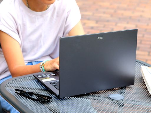 AI加持靈感奔馳！搭載Intel Core Ultra 7處理器＋RTX4070顯卡 「Acer Swift X 14」創作者AI筆電釋放無限創造力