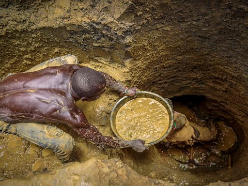 Billions in gold smuggled out of Africa each year, says new report