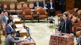 Parlamento japonés interroga a premier sobre escándalo financiero