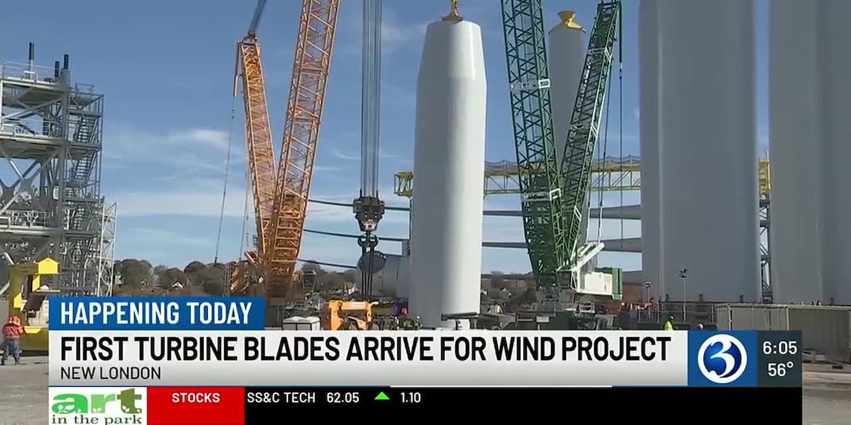 Turbine blades arrive in New London for states first offshore wind farm