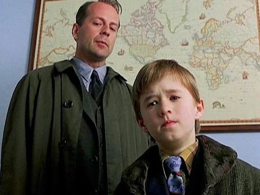 25 años de “El sexto sentido”: Haley Joel Osment reveló cómo fue actuar junto al “maravilloso” Bruce Willis