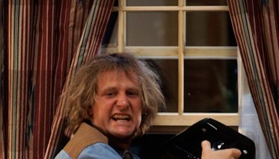 'Dumb and Dumber': Jeff Daniels feared flushing away his career with infamous toilet scene