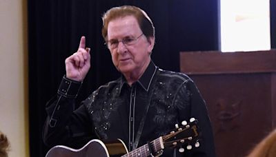 JUST IN: Johnny Cash's Brother, Tommy Cash, Dead at 84