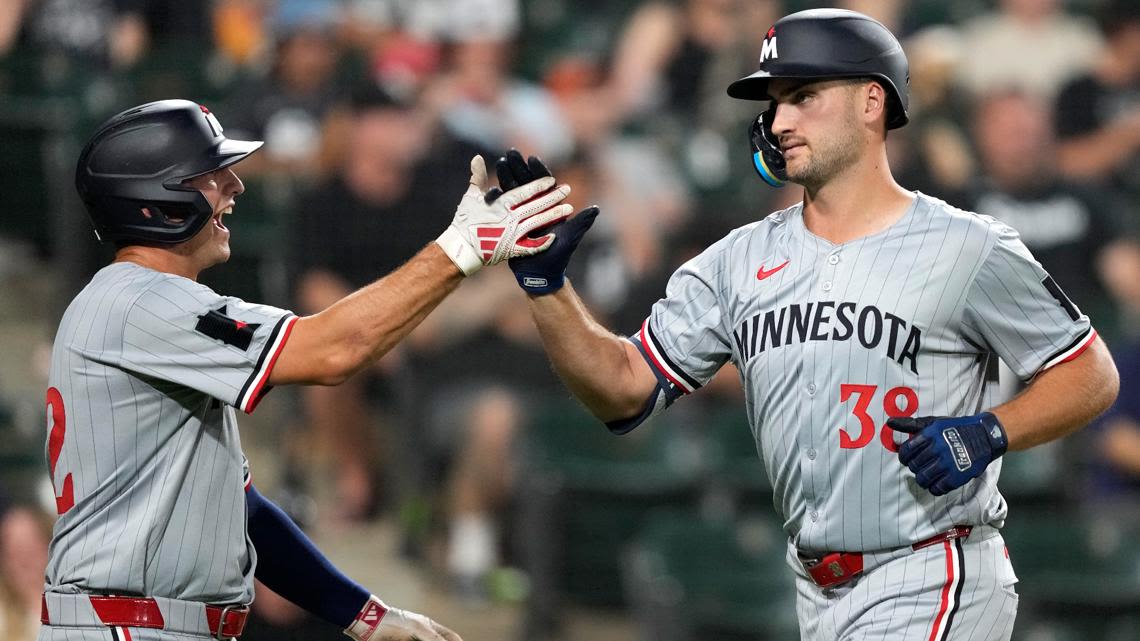 Twins score twice in 11th and improve to 8-0 against White Sox with 8-6 win