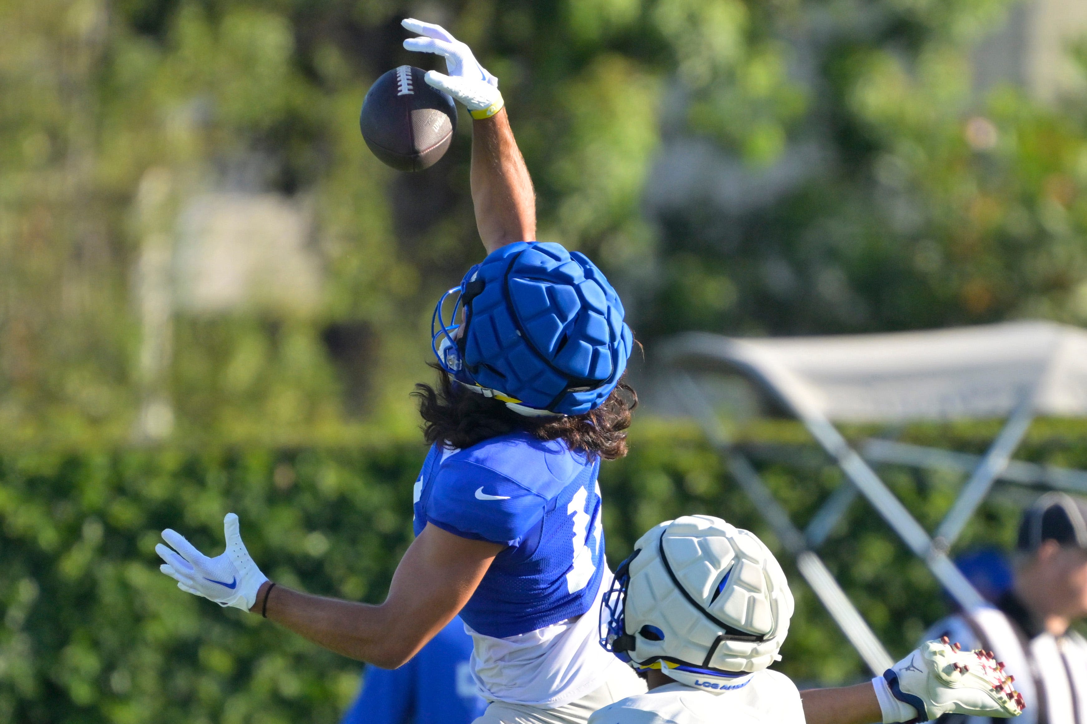 Watch: Puka Nacua made a ridiculous one-handed catch in practice