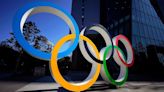 'Camas antisexo' en los Juegos Olímpicos de París: el deportista Mc Clenaghan demuestra cómo son