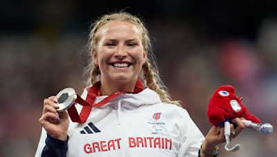 Paralympian Sammi Kinghorn wins her fourth medal of Paris 2024 | ITV News