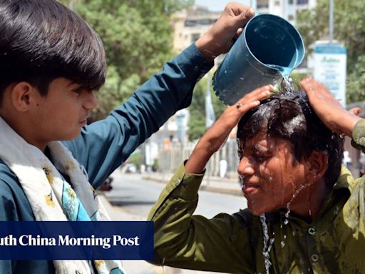 ‘The heat has made us very uneasy’: Pakistan swelters in 52 degree temperatures