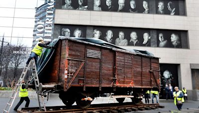 Holocaust museum will host free field trips for eighth graders in NYC public schools