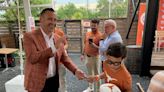 Holding it down: Sarkisian, Longhorns athletics closes out Texas Fight Tour in Houston