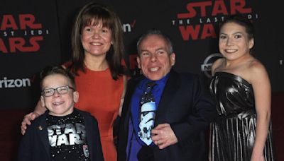 Warwick Davis, star of 'Harry Potter' and 'Star Wars' mourns death of wife Samantha
