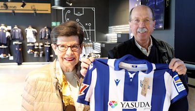 La afición de la Real se lanza a por la nueva equipación