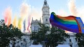 Compromís denuncia que el ayuntamiento adjudicó la barra del Orgullo LGTBI a la misma empresa que puso el catering en la charla antiabortista de Vox