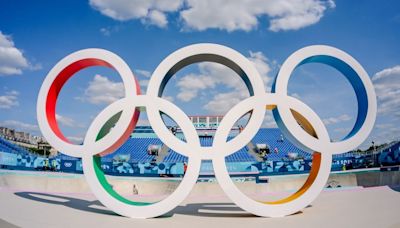 Olympics spark joy for volunteers, frustration for Parisians