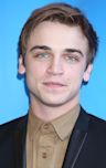 Sean Grandillo