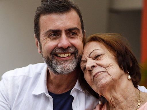 Políticos usam as redes sociais para desejar feliz Dia das Mães; veja homenagens