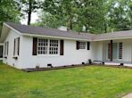 222 Forest Hills Dr, Florence AL 35633